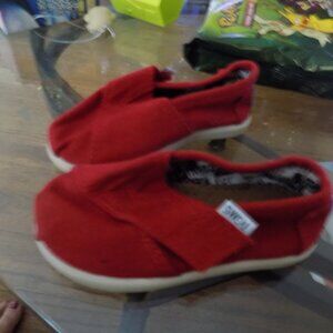 TOMS Toddler Shoes RED Canvas T5 Slip Ons Velcor strap